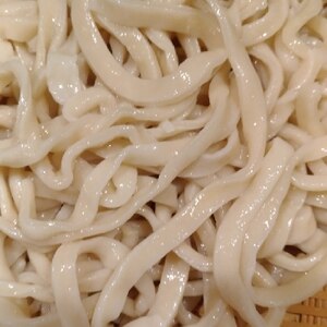 つるっと腰のある手打ちうどん